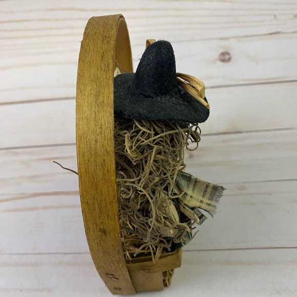 Vintage Country Halloween Decor Basket Witch & Pumpkins Hand Crafted Spooky Fall - Picture 3 of 8